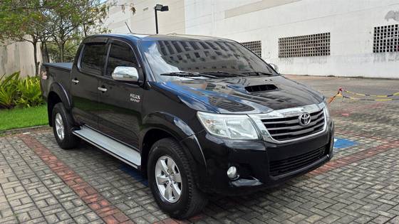 TOYOTA HILUX 3.0 SRV 4X4 CD 16V TURBO INTERCOOLER DIESEL 4P AUTOMÁTICO TOYOTA HILUX 3.0 SRV 4X4 CD 16V TURBO INTERCOOLER DIESEL 4P AUTOMÁTICO